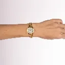 B49303372_Worn1.webp