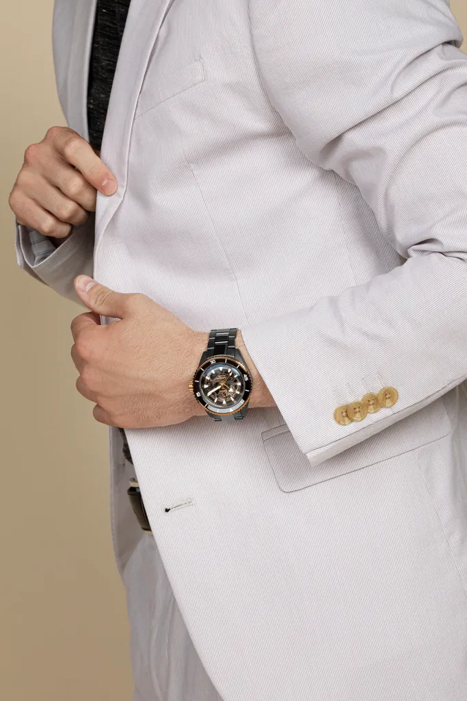 Rado Captain Cook High-Tech Ceramic - R32127162