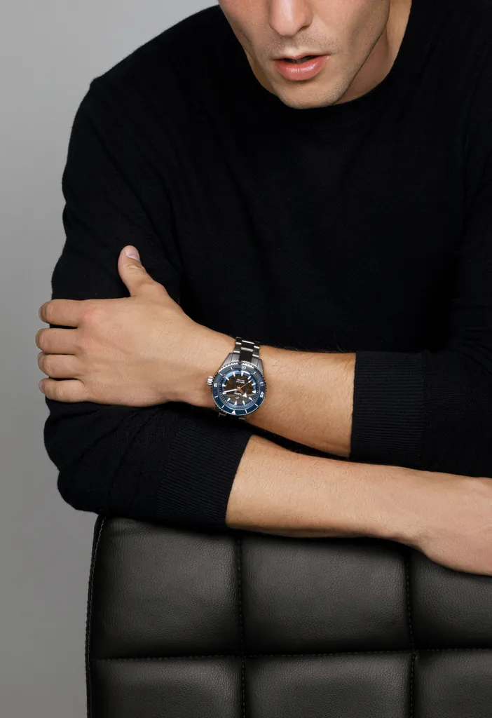 Rado Captain Cook High-Tech Ceramic - R32128202