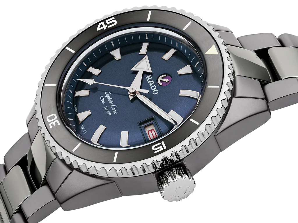 Rado Captain Cook High-Tech Ceramic Diver - R32144202