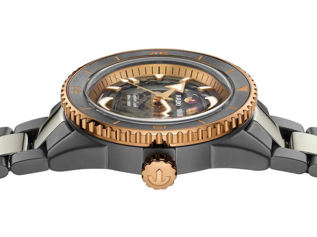 Rado Captain Cook High-Tech Ceramic Skeleton - R32148162