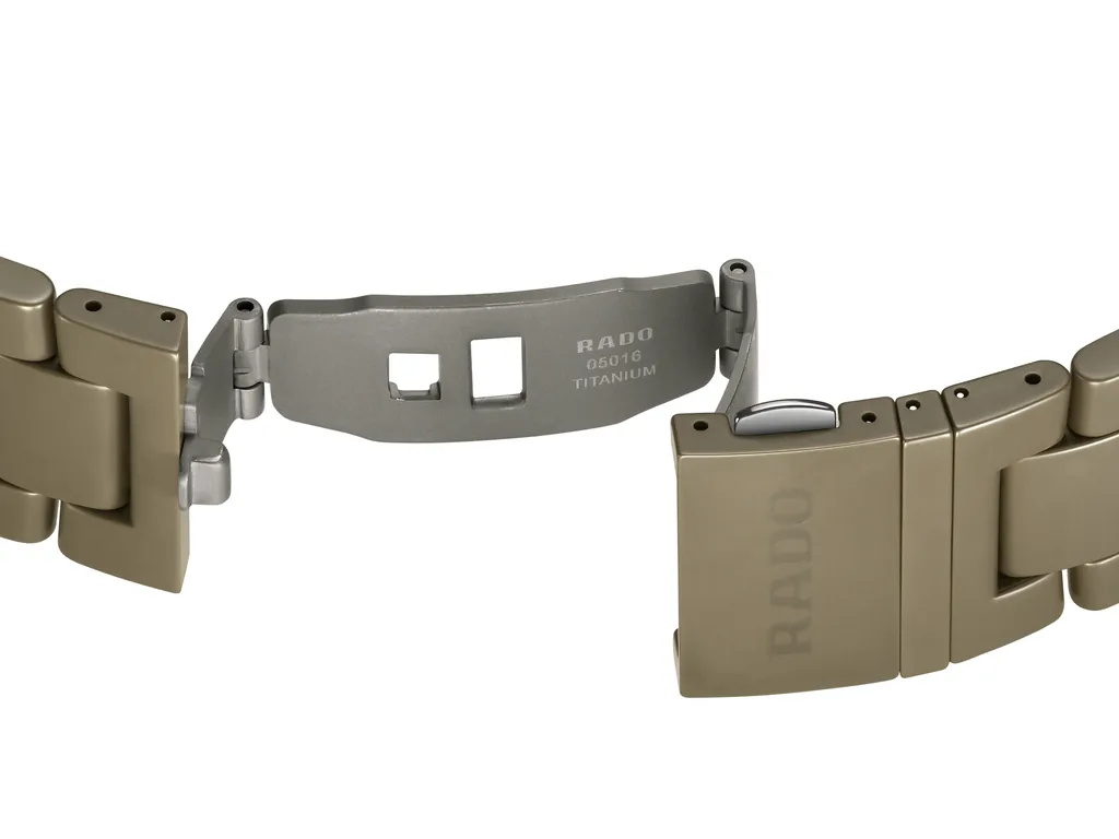 Rado Captain Cook High-Tech Ceramic Skeleton - R32150162