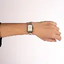 B43823987Worn11 (2).webp